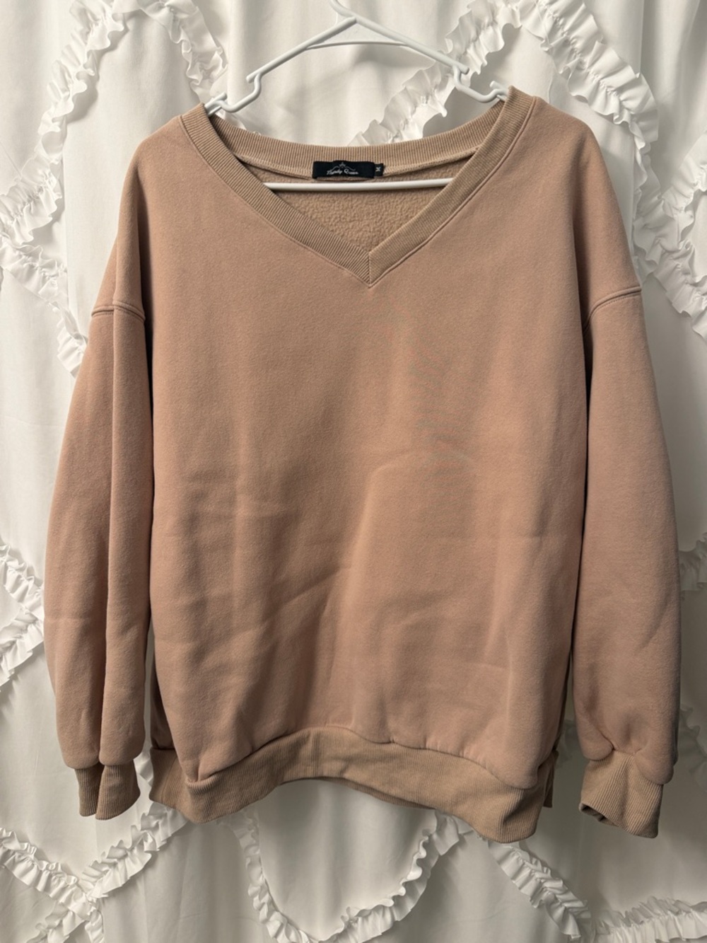 Cozy V-Neck Pullover Sweatshirt in Tan